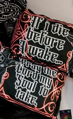 Drop Dead Gorgeous Before I Wake Pillow Slip Set
