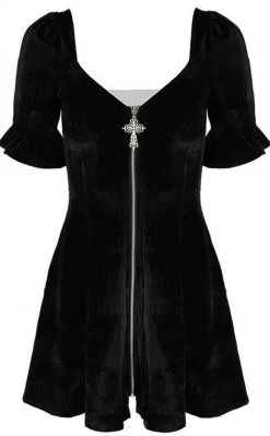Restyle Black Velvet Sweetheart Dress 13 Restyle Black Velvet Sweetheart Dress