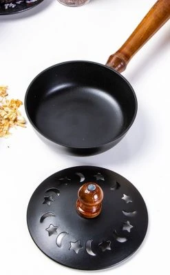 The Haunted Mansion Ceremonial Smoking Pan | Black