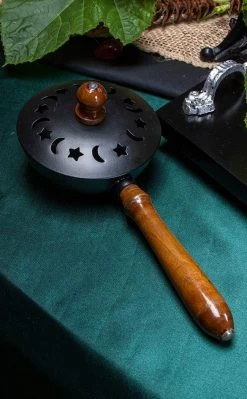 The Haunted Mansion Ceremonial Smoking Pan | Black