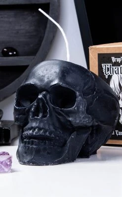 Drop Dead Gorgeous Home & Gifts Chateau Noir Skull Candle