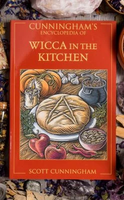 Occult Books Witchcraft Cunningham's Encyclopedia Of Wicca In The Kitchen