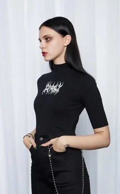 Mary Wyatt Deadly High Neck Cropped Tee