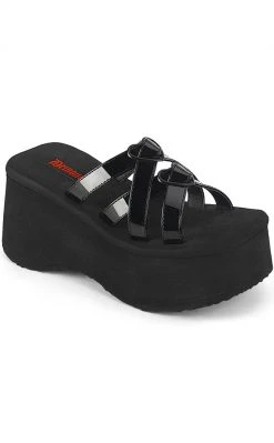 Demonia Shoes FUNN-15 Black Patent Heart Slides
