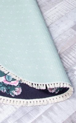 Rose Demon Home & Gifts Light Of My Life Fringed Rug