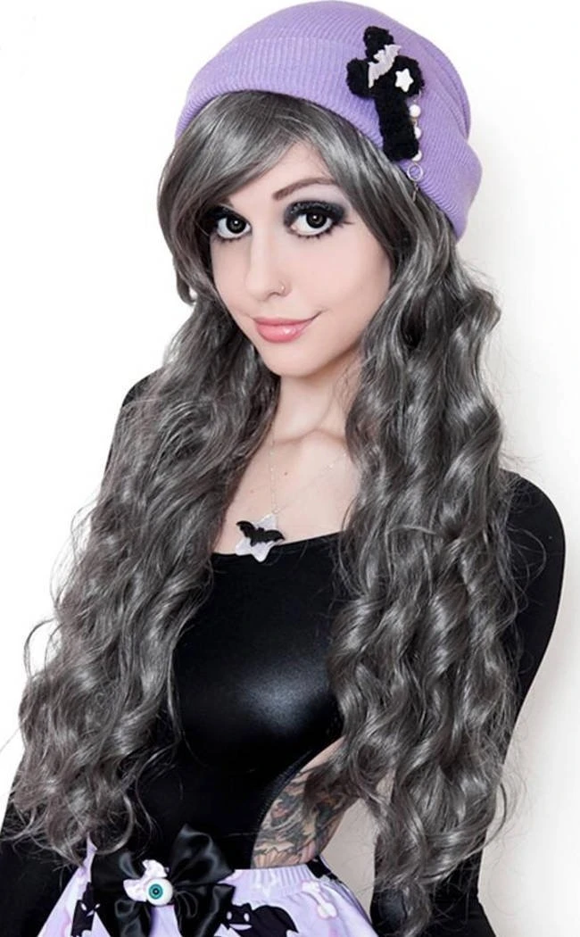 Rockstar Wigs Lily Long Grey & Silver Wavy Wig Beauty 4 Rockstar Wigs Lily Long Grey & Silver Wavy Wig Beauty