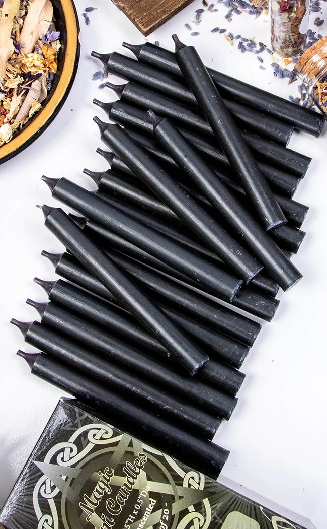 Magic Mini Candles | Black | Packet Of 20 4 Magic Mini Candles | Black | Packet Of 20