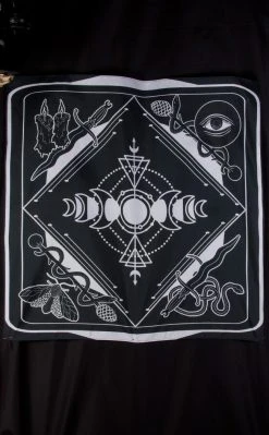 Altar Cloths Home & Gifts Magick Altar Cloth / Wall Hanging