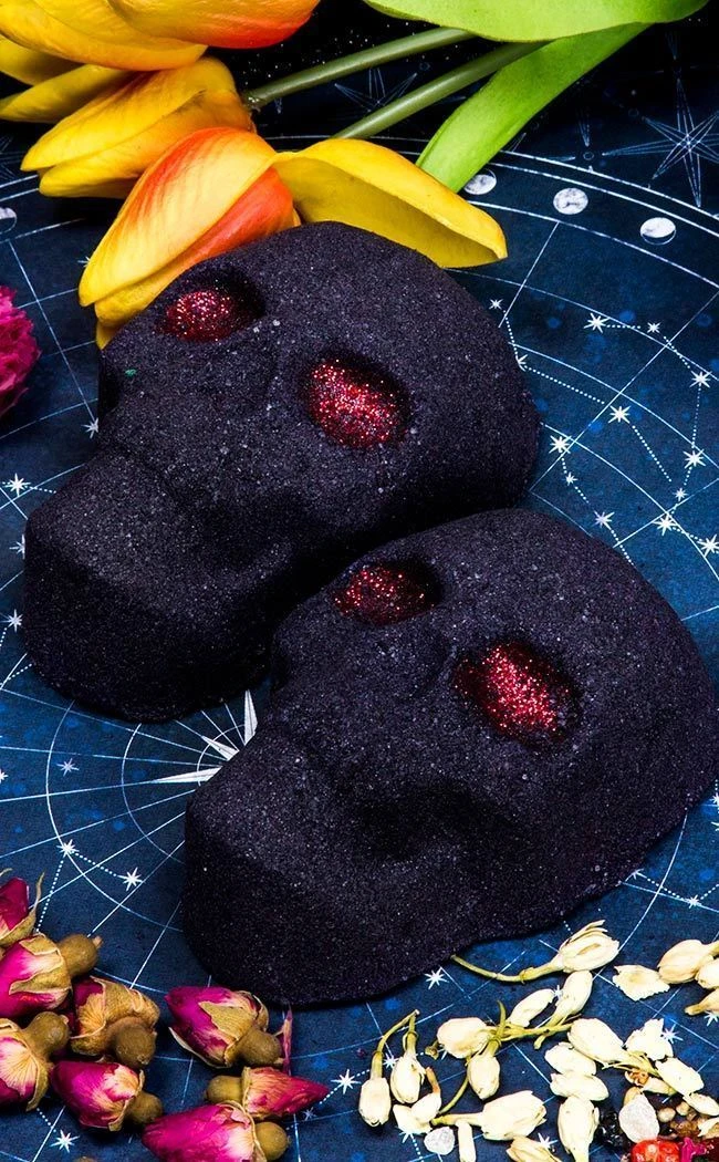 Aether Master Of Puppets Bleeding Skull Bath Bomb Home Decor 3 Aether Master Of Puppets Bleeding Skull Bath Bomb Home Decor