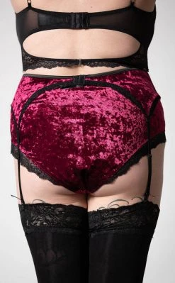 Killstar Mercy Lace Garter Belt | Blood