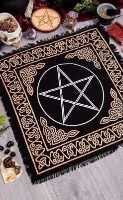 TB Witchcraft Pentagram Altar Cloth