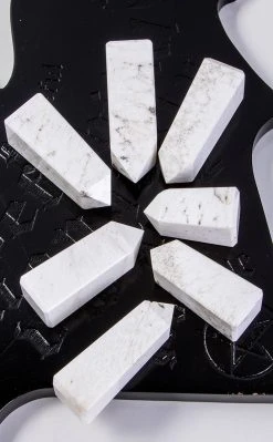 Crystals Polished Point | Scolecite