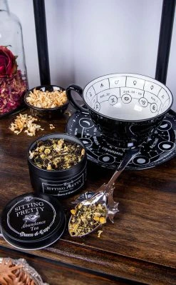 Queen Of Cups Tea | Sitting Pretty