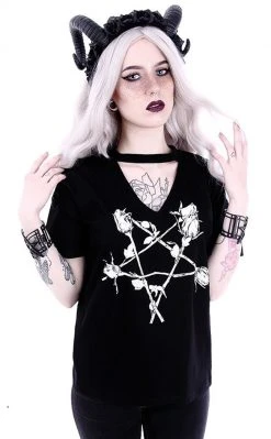Restyle Rose Pentagram V Neck T-shirt