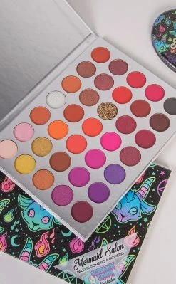 Drop Dead Gorgeous Screamin' Demon Eyeshadow Palette Beauty