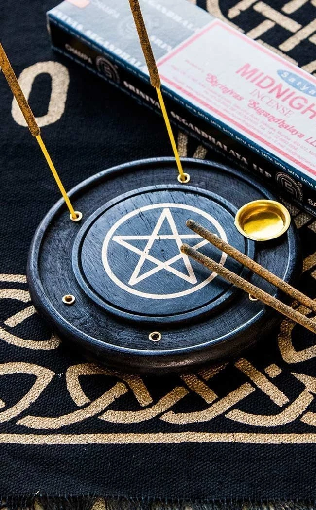 TB Witchcraft Shadowed Workings Incense Holder | Pentagram 4 TB Witchcraft Shadowed Workings Incense Holder | Pentagram