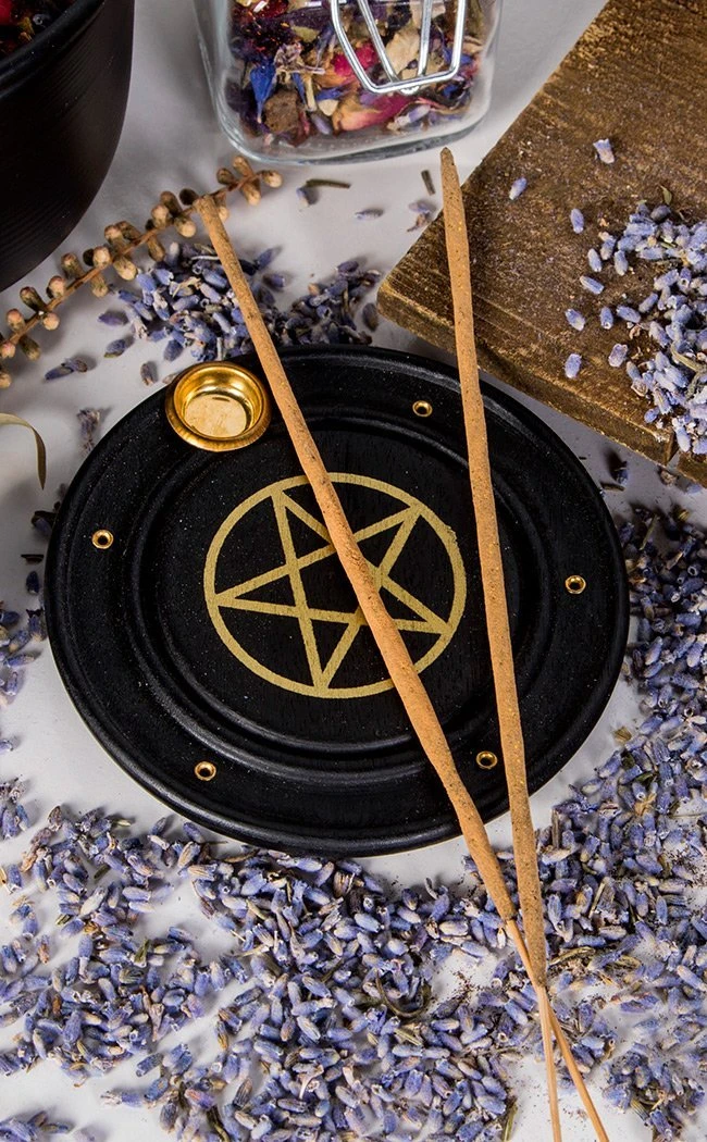 TB Witchcraft Shadowed Workings Incense Holder | Pentagram 3 TB Witchcraft Shadowed Workings Incense Holder | Pentagram