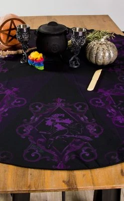 The Haunted Mansion Home & Gifts 'Tis The Season Tablecloth | Round