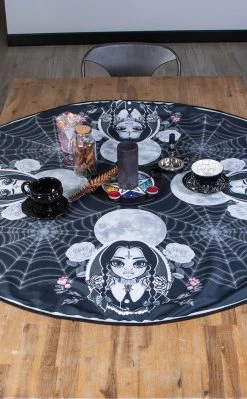 Rose Demon Wednesday Tablecloth | Round