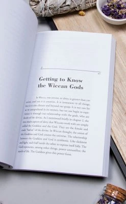 Occult Books Witchcraft Wicca For Beginners