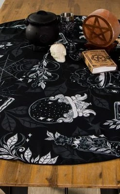 The Haunted Mansion Wild Witch Tablecloth | Round